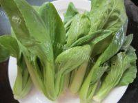 特色鸡汤豆腐小白菜做法图解4)