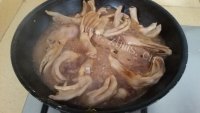 美味的香辣鸭掌做法图解7)