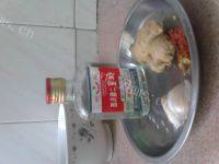 家常菜爆炒猪皮做法图解3)