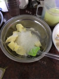 好吃的初级蔓越莓饼干做法图解3)