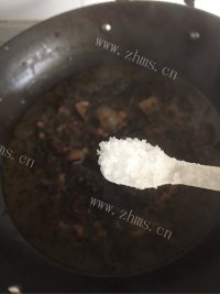 美味的梅干菜烧肉做法图解7)