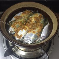 美味的杂鱼煲做法图解6)
