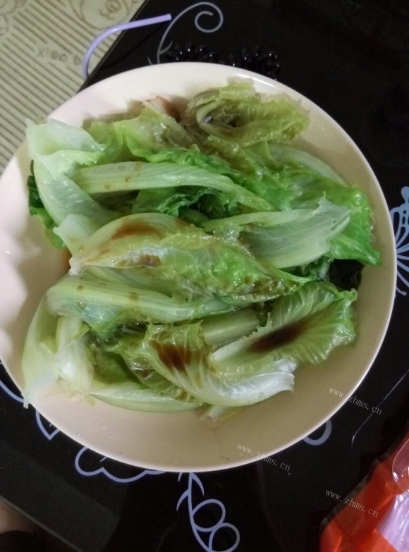 色味俱佳的白灼生菜