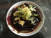 家常菜凉拌蒜蓉茄子