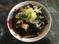 家常菜凉拌蒜蓉茄子