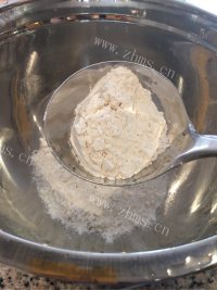 自制胡萝卜吐司做法图解3)