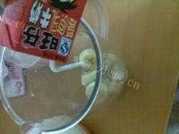 「DIY美食」香蕉奶昔做法图解3)