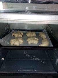 自制豆沙面包做法图解12)