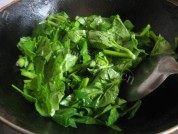 蒜香木耳菜做法图解2)