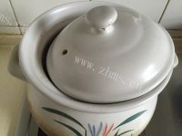 美容银耳莲子羹做法图解11)