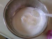 电饭煲蛋糕做法图解9)