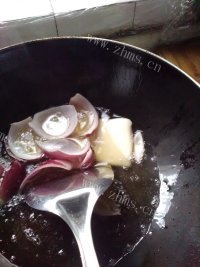 自制家庭香辣火锅料做法图解2)