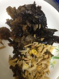 色香味俱全的西红柿打卤面做法图解2)