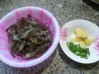 味道不错的炒河虾做法图解1)