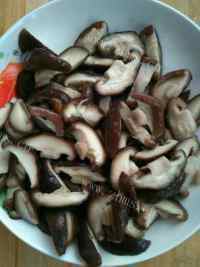 家常菜香菇扒油菜做法图解1)