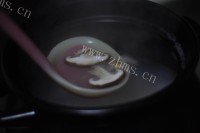 美味的鲍鱼鲜虾粥做法图解6)