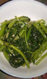 养颜的蒜泥茼蒿
