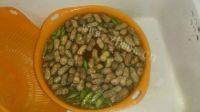 下酒菜五香毛豆花生做法图解1)