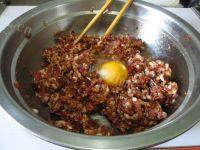 菠菜汆丸子做法图解5)