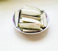 家常菜凉拌茄子做法图解1)