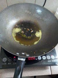 「美味可口」土豆炒肉做法图解3)