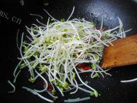 家常菜豆芽炒粉条做法图解7)