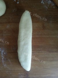 自制心形椰蓉面包做法图解10)