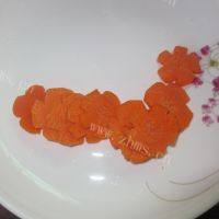 十分诱人的素炒娃娃菜做法图解3)