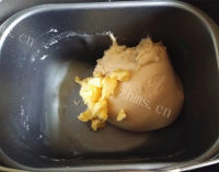 自制蔓越莓吐司做法图解4)