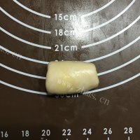自制枣泥菊花酥做法图解17)