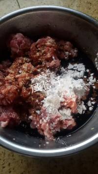 自制鲜肉月饼做法图解2)