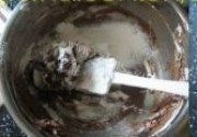 自己做的浓情巧克力蛋糕做法图解6)
