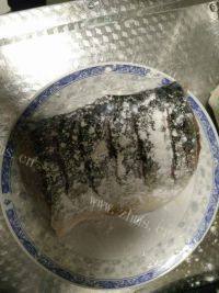 口感丰富的红烧草鱼做法图解3)