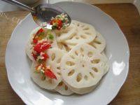 味道不错的凉拌藕片