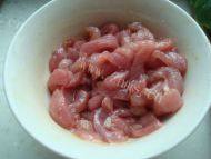 「DIY美食」炒河粉做法图解3)