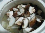 美味的羊肉萝卜汤做法图解5)