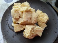 好吃的白菜炖冷冻豆腐做法图解1)
