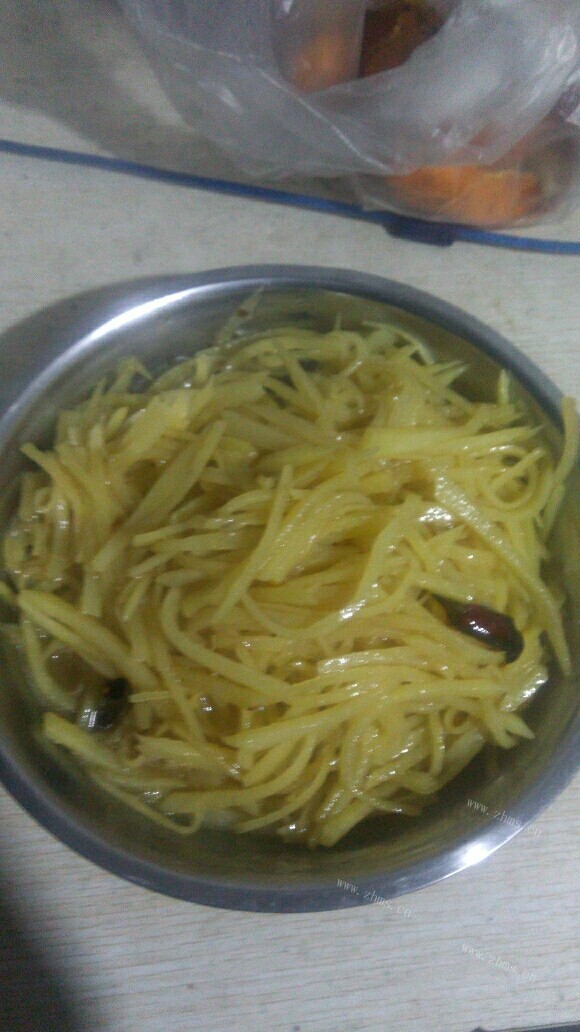 玉盘珍馐的炒土豆丝