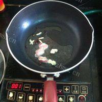 家常菜土豆炖豆角做法图解2)
