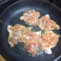 喷香的鸡腿饭做法图解16)
