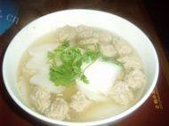 美味的萝卜肉丸汤