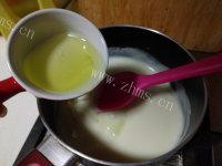 脆皮炸鲜奶做法图解9)