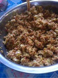 白菜猪肉水饺做法图解4)