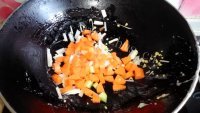 家常菜爆炒三丁做法图解4)