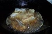 带鱼炖豆腐做法图解4)