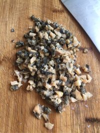 美味的田螺酿肉做法图解3)