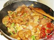 家常菜湘味小炒茄子