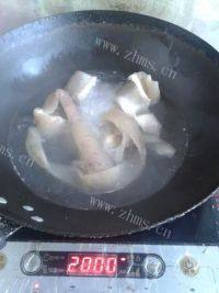 自制酸辣皮冻做法图解1)
