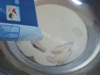 自制奶油小面包做法图解1)