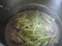鲜香的黄瓜肉丸汤